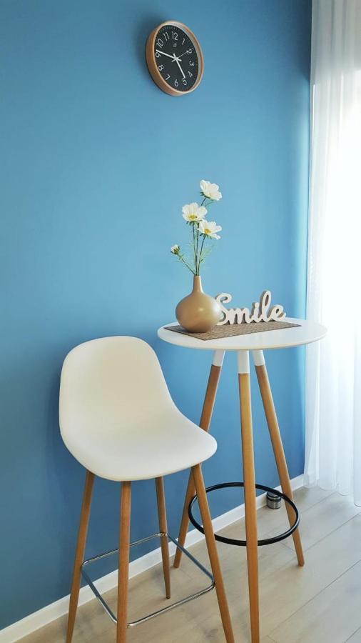 Skyblue Central Apartment - 2 Bedrooms & Free Parking Oradea Exterior foto